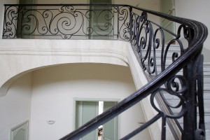 Hôtel particulier Bayeux restauration rampe Jean-Pierre Lechartier